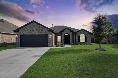 412 Pebble Dr, Dayton, TX, 77535-1243 | Card Image
