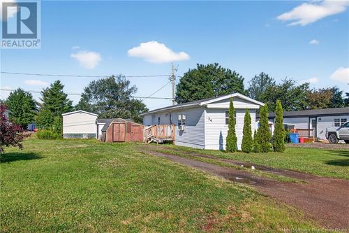 24 Dupuis Ave, Lakeville-Westmorland, NB, E1H1E2 | Card Image
