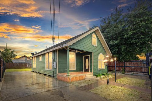 6726 Canal St, Houston, TX, 77011-2542 | Card Image