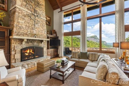 70 Norton Ct, Highlands, NC, 28741-7363 | Card Image