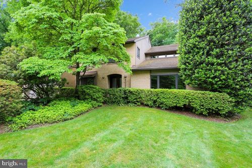 8026 Cypress Grove Ln, Cabin John, MD, 20818-1003 | Card Image