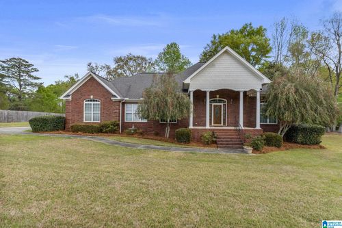 215 Buck Cir, Clanton, AL, 35045-8369 | Card Image