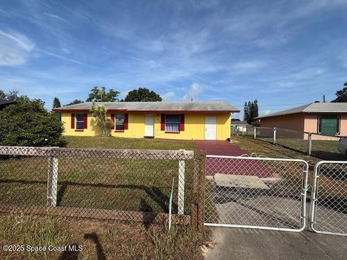 2139 Trieste Dr, MIMS, FL, 32754-2009 | Card Image