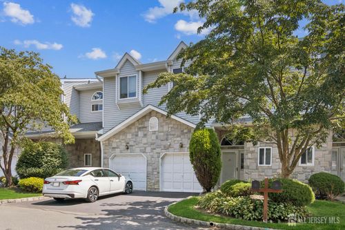 25 Catherine Ct, South Amboy, NJ, 08879-2916 | Card Image