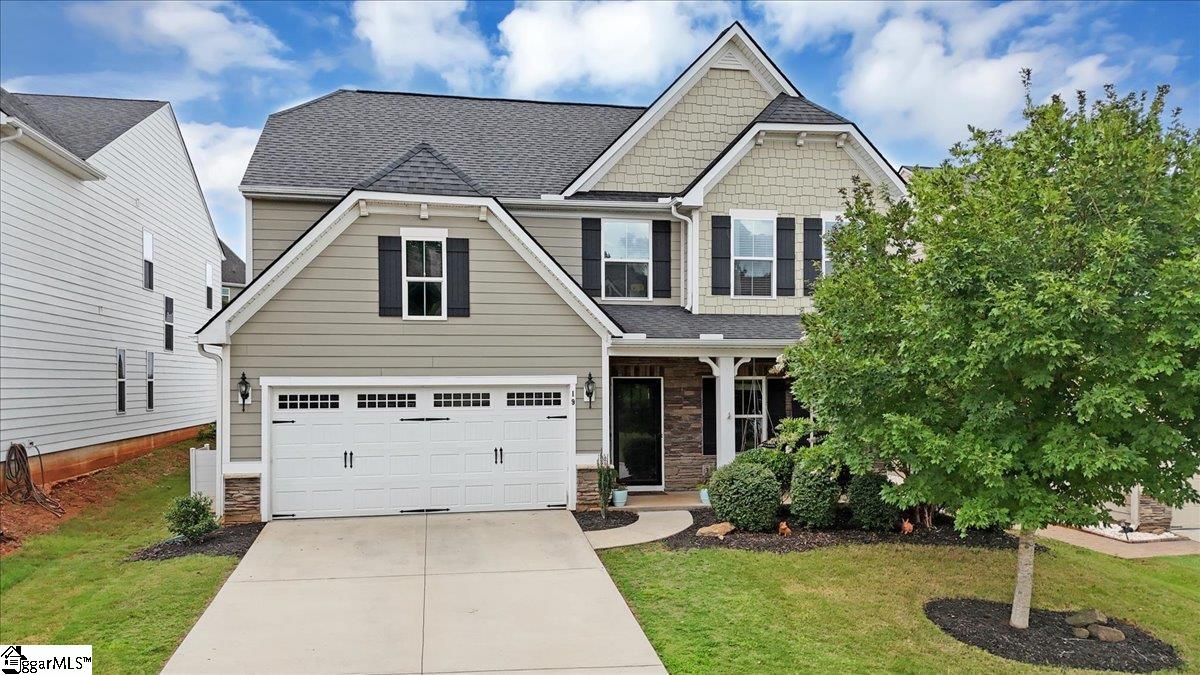Dauphine Way, Greer, SC 29650