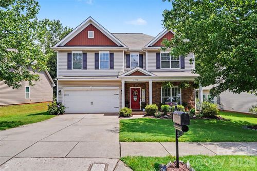 4916 Elementary View Dr, Charlotte, NC, 28269-5035 | Card Image