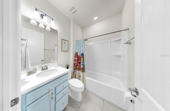 10842 Rolling Moss Rd, House other with 4 bedrooms, 2 bathrooms and null parking in TAMPA FL | Image 31