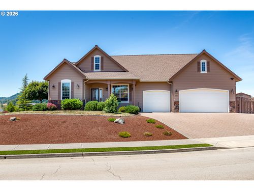 330 Wil Way, Winston, OR, 97496-8616 | Card Image