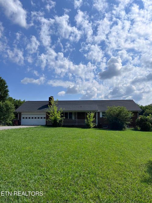 1448/1448B Louisville Rd, Alcoa, TN, 37701 | Card Image