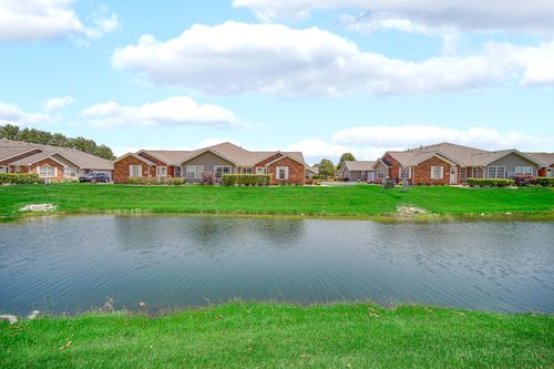 1024 N Woodlawn Ave, Griffith, IN, 46319-1586 | Card Image