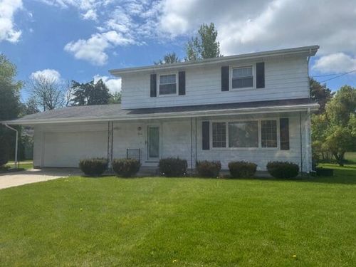 564 E Rhine Street, Elkhart Lake, WI, 53020 | Card Image