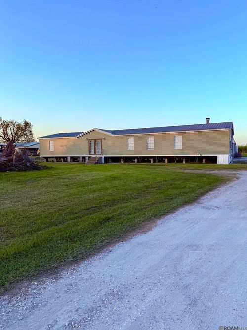 5840 Highway 308, Belle Rose, LA, 70341 | Card Image