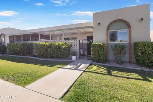 17-8145 N Central Ave, Phoenix, AZ, 85020-3674 | Card Image