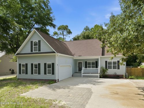 127 Bayshore Dr, Sneads Ferry, NC, 28460-9509 | Card Image