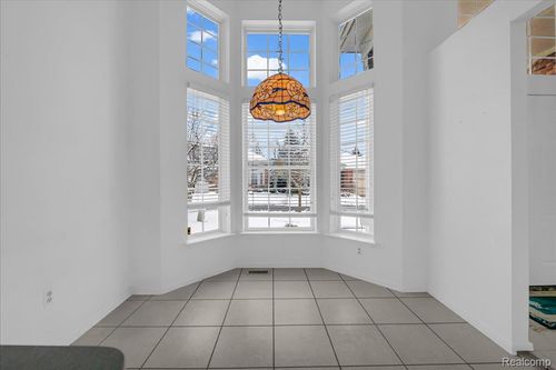 3132 Bridlewood Dr, Rochester, MI, 48306-1486 | Card Image