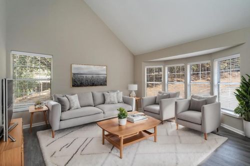 20051 Ridgecrest Way, Groveland, CA, 95321-9591 | Card Image