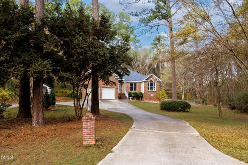 123 Chris Ct, Garner, NC, 27529-9655 | Card Image