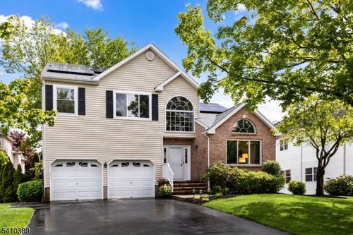 450 Vanderveer Rd, Bridgewater, NJ, 08807-2556 | Card Image