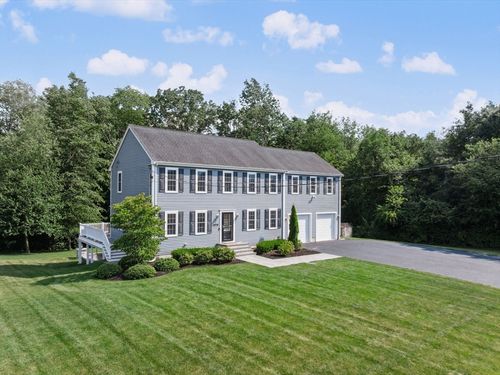 260 Mill St, Raynham, MA, 02767-1679 | Card Image