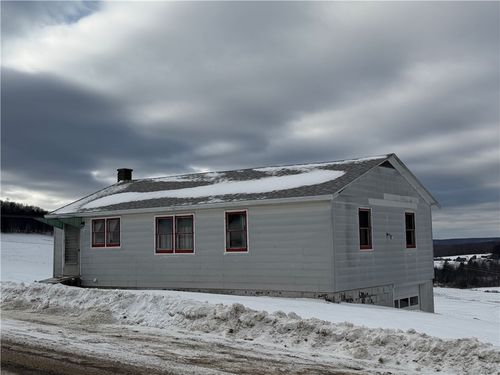 1647 County Road 27, Oxford, NY, 13830-3131 | Card Image