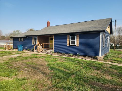 416 S Deer Creek St, Galveston, IN, 46932-9796 | Card Image