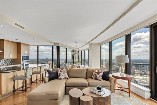 UNIT-3504 - 3344 Peachtree Rd Ne, Condo with 2 bedrooms, 3 bathrooms and 2 parking in Atlanta GA | Image 9