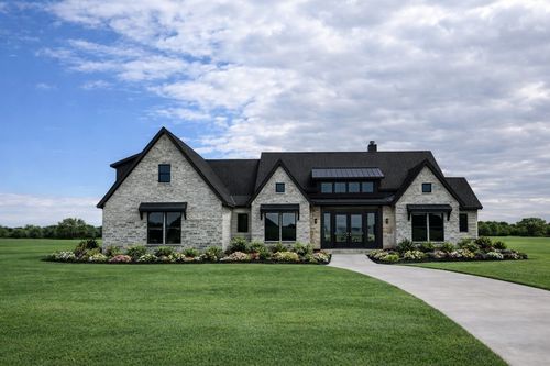 1084 Woodland Rd, Weatherford, TX, 76088-4916 | Card Image