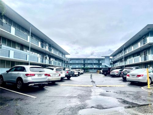 apt-f203-1209 Kokea St, Honolulu, HI, 96817-6414 | Card Image