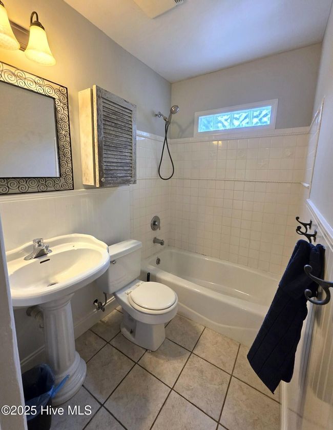 3208 Camden Cir, House other with 2 bedrooms, 2 bathrooms and 1 parking in Wilmington NC | Image 29