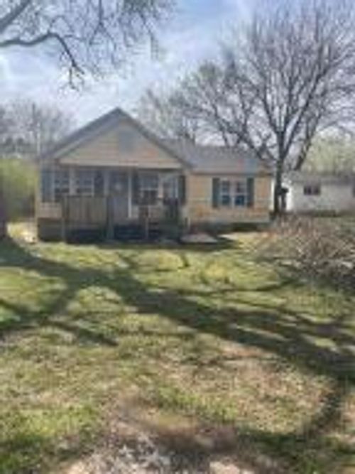 412 E L St, Russellville, AR, 72801-3038 | Card Image