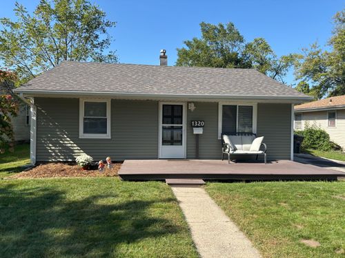 1320 Garfield St, Hobart, IN, 46342 | Card Image