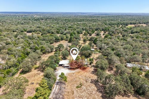 664 Hidden Oaks Dr, Elgin, TX, 78621-5560 | Card Image