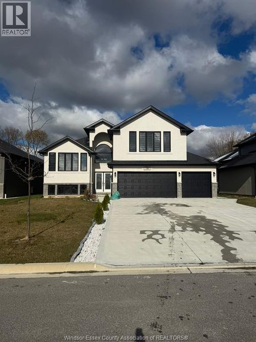 70 Noble Crt, Amherstburg, ON, N9V0G8 | Card Image