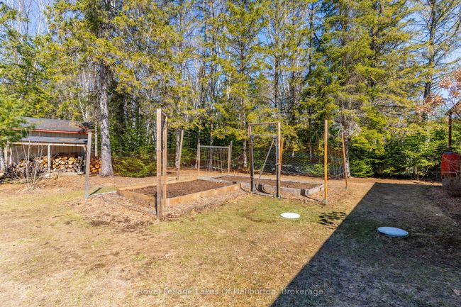 1293 Green Lake Rd, House other with 3 bedrooms, 2 bathrooms and 4 parking in Haliburton ON | Image 44