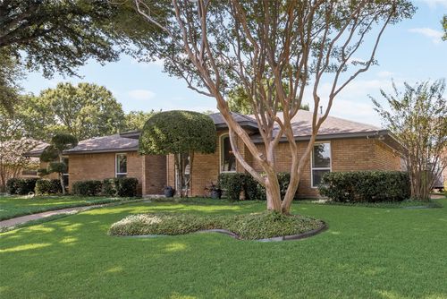 1607 Sparta Dr, Duncanville, TX, 75137-3815 | Card Image
