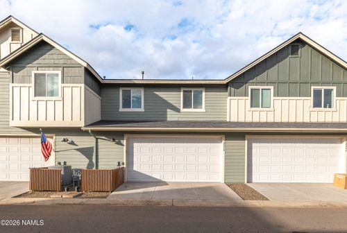 12250 Curtis Ct, Bellemont, AZ, 86015-3313 | Card Image