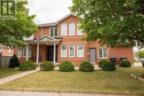 19 Sterritt Dr, Brampton, ON, L6Y5E4 | Card Image