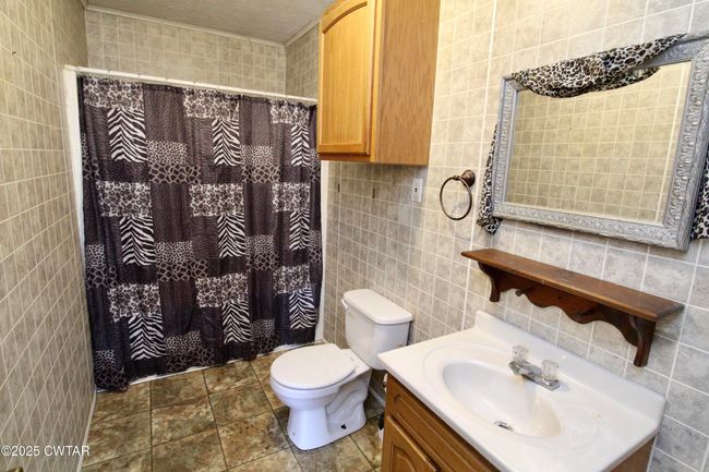 212 Southern Downs Dr, House other with 4 bedrooms, 3 bathrooms and 5 parking in Lexington TN | Image 10