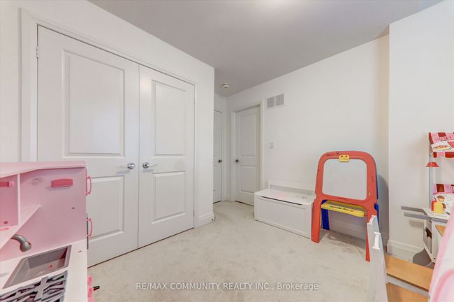 14 Audubon St, House other with 5 bedrooms, 5 bathrooms and 4 parking in Whitby ON | Image 18