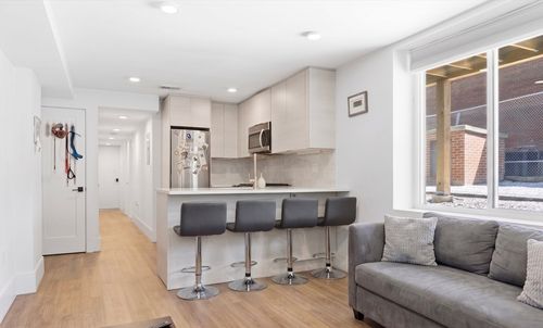 1-92 Chelsea St, Boston, MA, 02128-5454 | Card Image