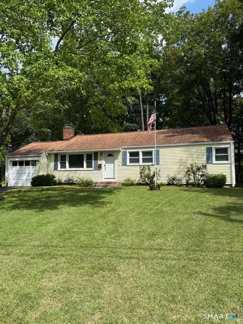 143 S New Rd, Hamden, CT, 06518-2612 | Card Image