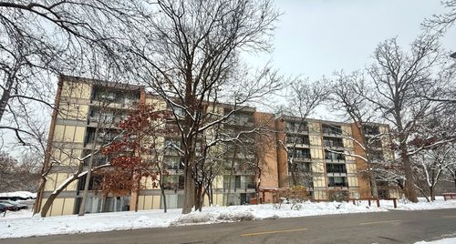 apt-5d-6010 Oakwood Dr, Lisle, IL, 60532-3035 | Card Image