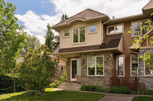 3127 40 St Sw, Calgary, AB, T3E3J9 | Card Image