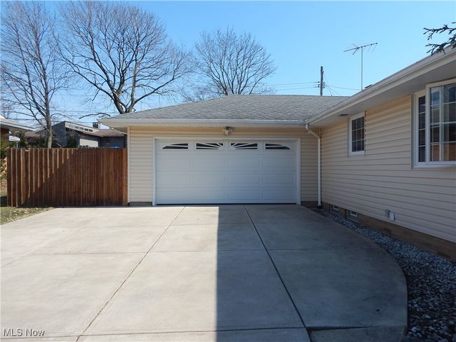 Triple Wide Concrete Driveway. | Image 32