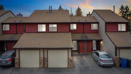 17-41 Glenbrook Crescent, Cochrane, AB, T4C1E9 | Card Image