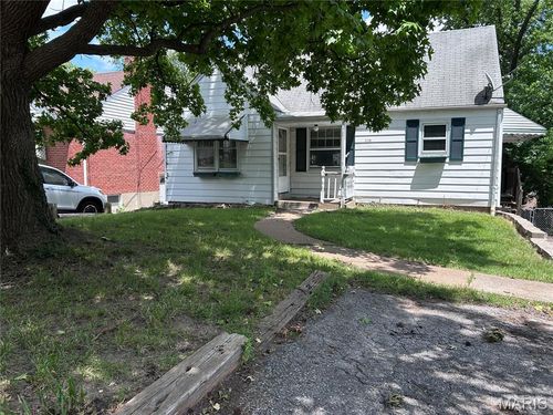 440 N Elizabeth Avenue, Ferguson, MO, 63135 | Card Image
