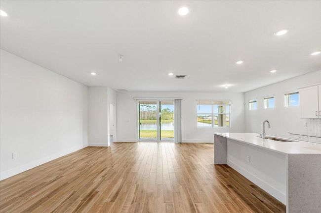 6751 Se Park Trace Dr, House other with 3 bedrooms, 2 bathrooms and null parking in Stuart FL | Image 34