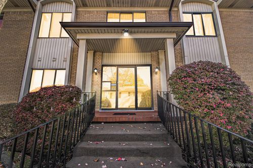 apt-234-31935 W 14 Mile Rd, Farmington Hills, MI, 48334-1162 | Card Image