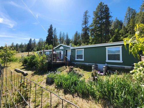 2626 D Cedonia Addy Rd, Addy, WA, 99101-5111 | Card Image