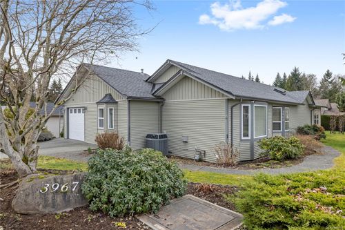3967 Excalibur St, Nanaimo, BC, V9T6B9 | Card Image